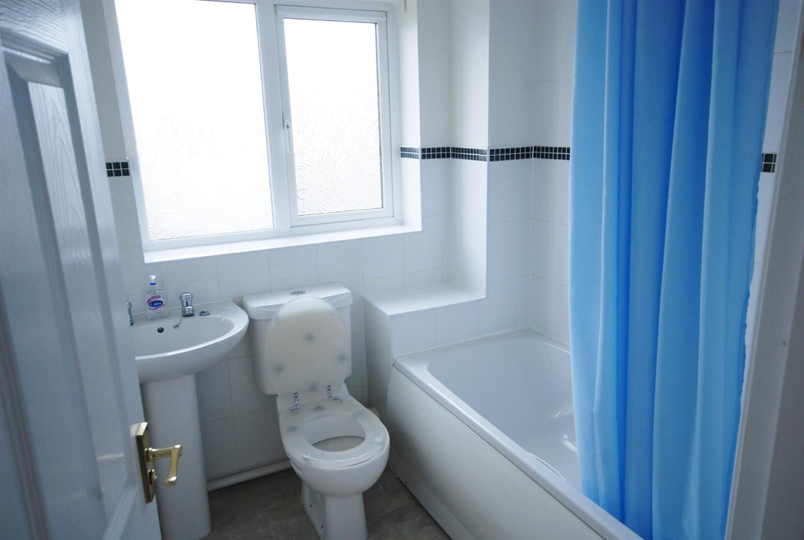 13 Terrys Way, Llanharan, Pontyclun, Mid Glamorgan, CF72 9UJ